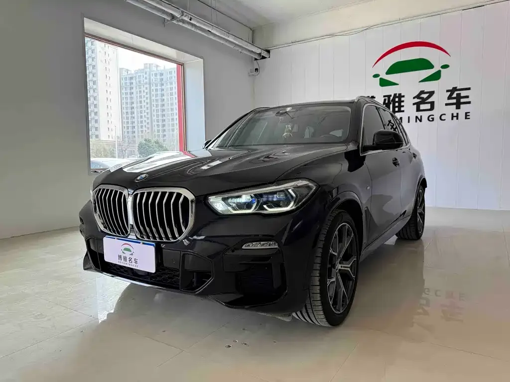BMW X5 (Import) — фото 1