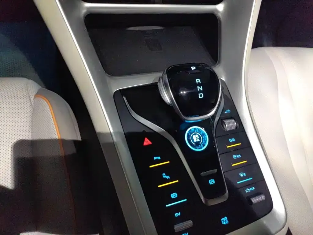 BYD Pro New Energy — фото 5