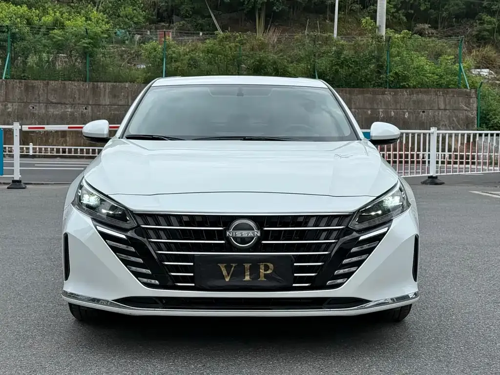 Nissan Teana — фото 9
