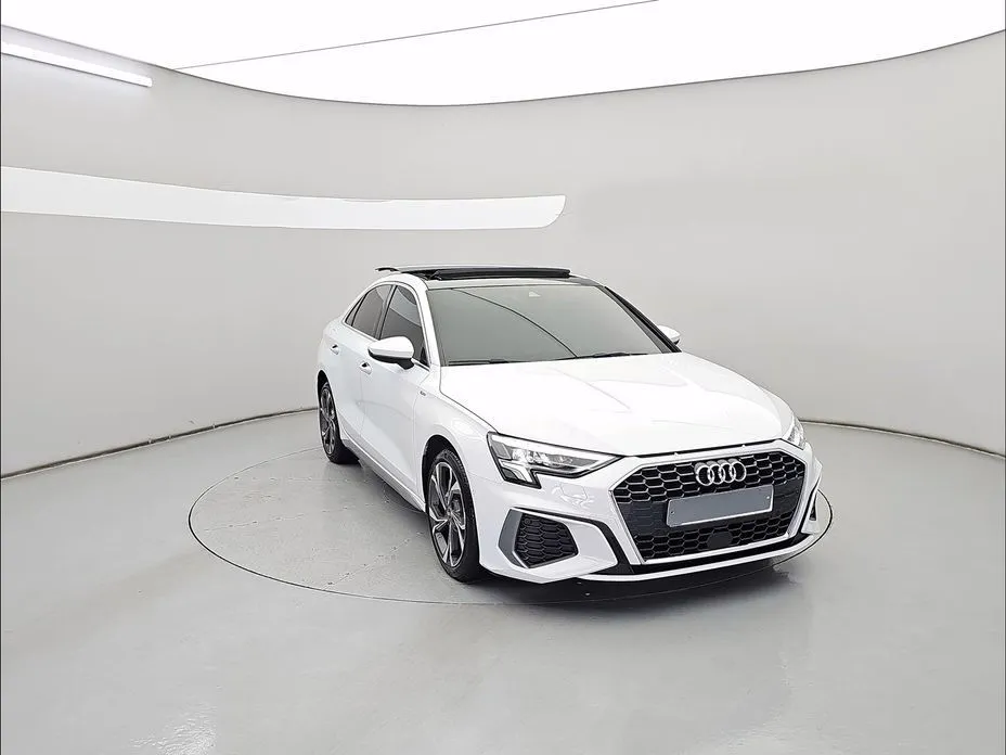 Audi A3 — фото 3