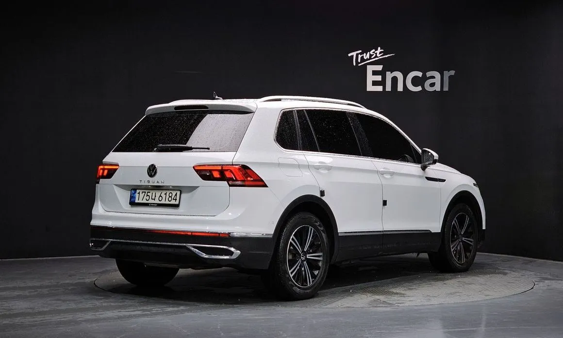 Volkswagen Tiguan — фото 5