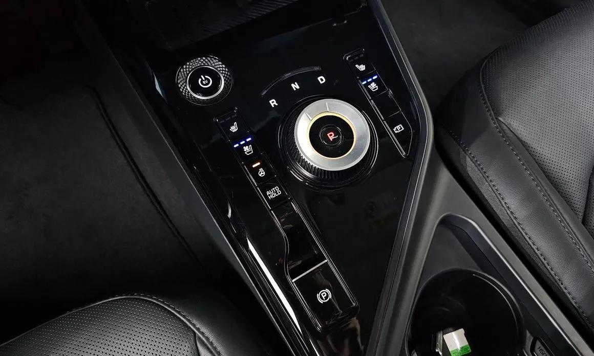 Kia Niro — фото 8