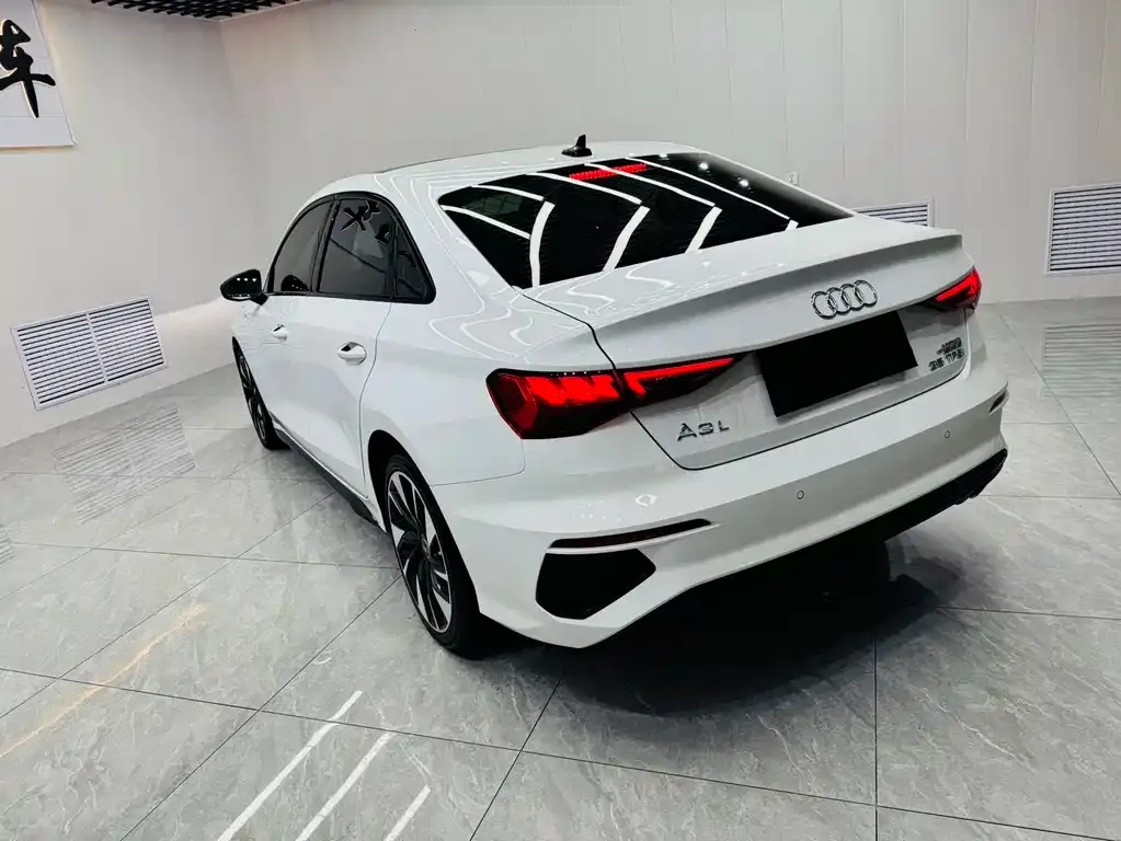 Audi A3 — фото 9