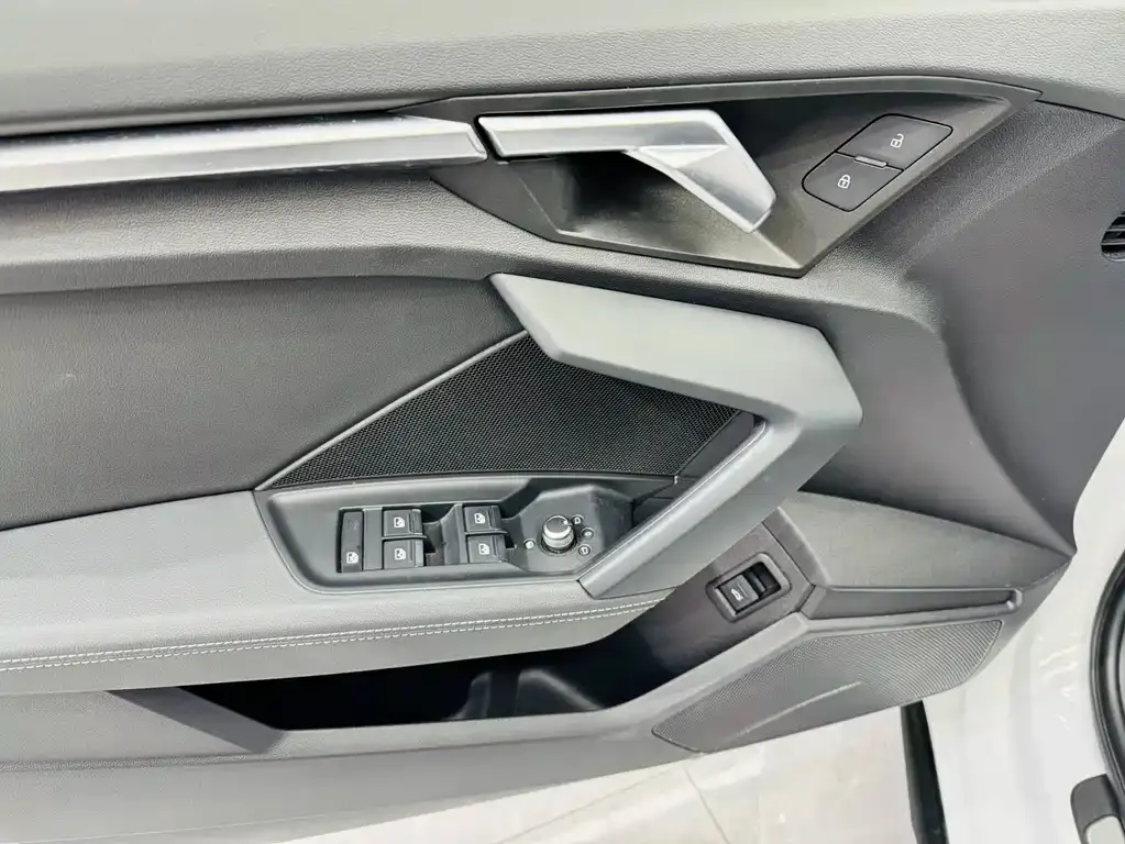 Audi A3 — фото 10
