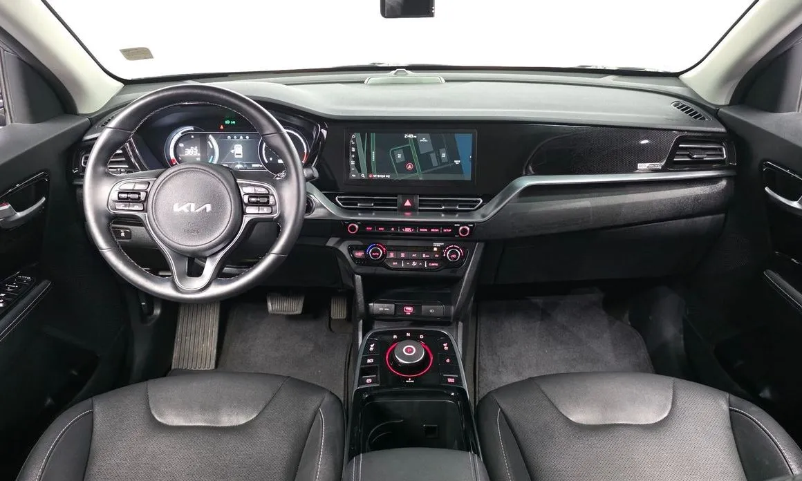Kia Niro — фото 9