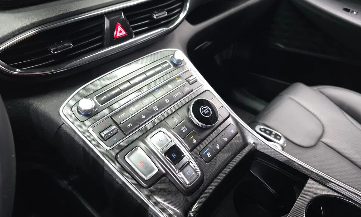 Hyundai Santafe — фото 7