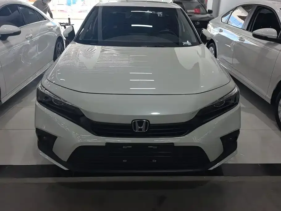 Honda Civic — фото 7
