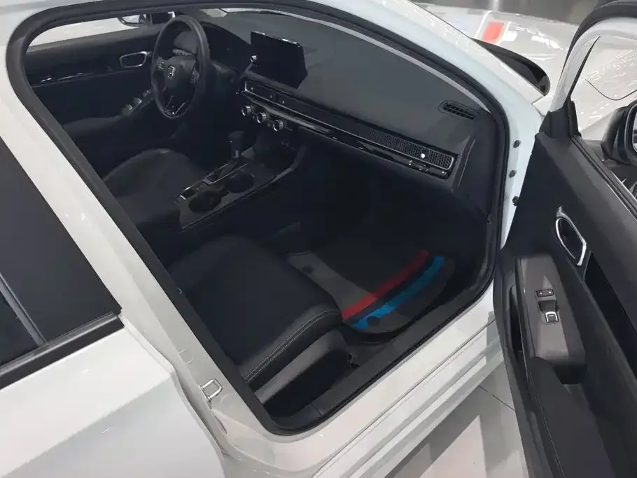 Honda Civic — фото 6