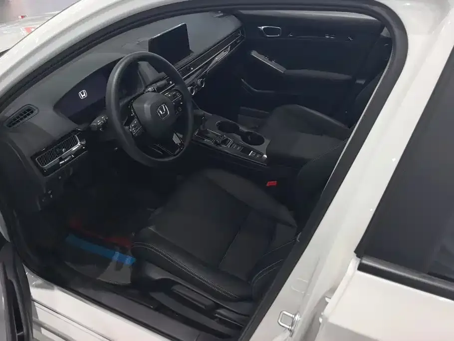 Honda Civic — фото 4
