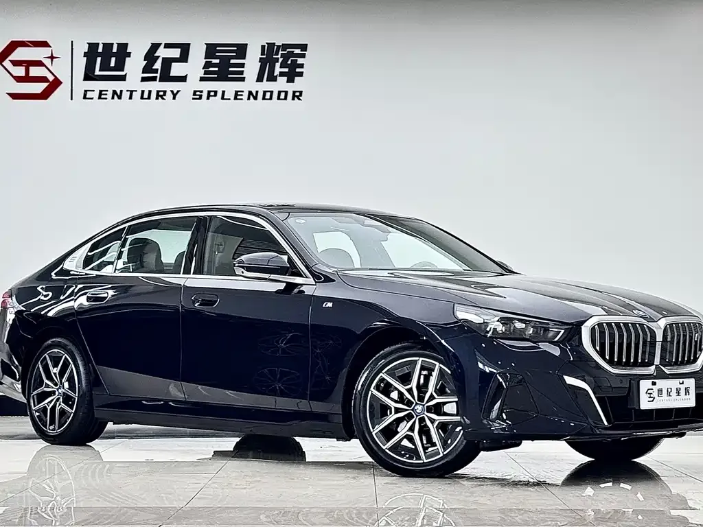 BMW i5 — фото 10