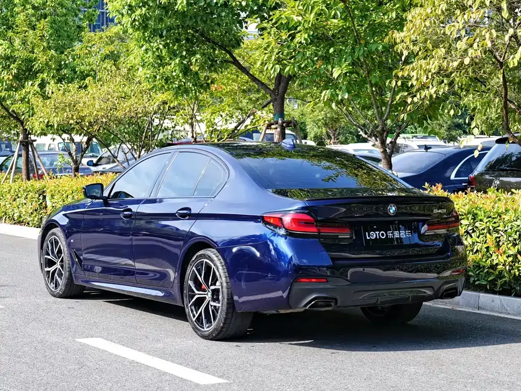 BMW 5 Series (Import) — фото 10