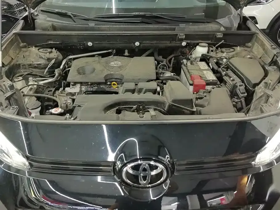 Toyota Wildlander — фото 10