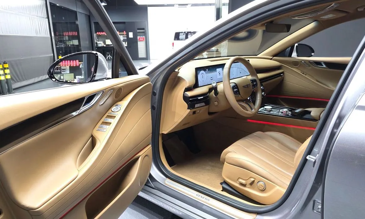 Genesis G80 — фото 10