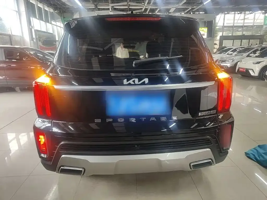 Kia Sportage — фото 9