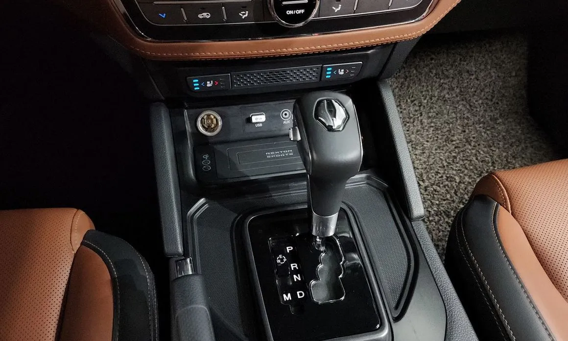 KG Mobility (Ssangyong) Rexton — фото 6