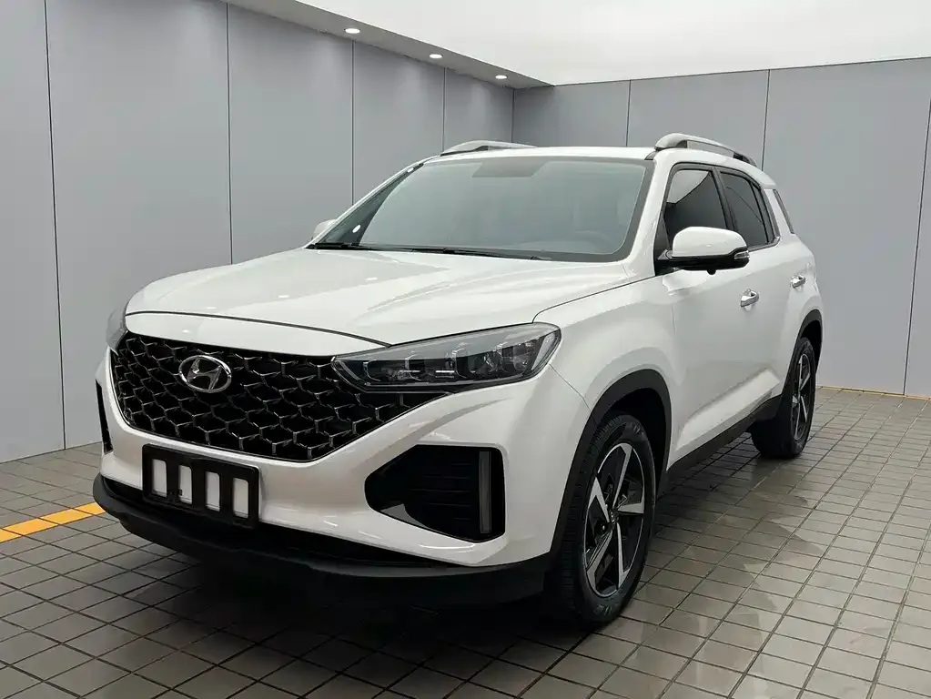 Hyundai ix35 — фото 1