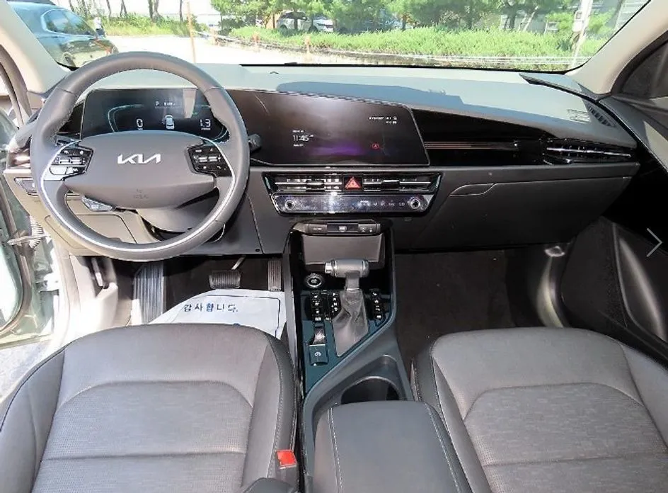 Kia Niro — фото 10