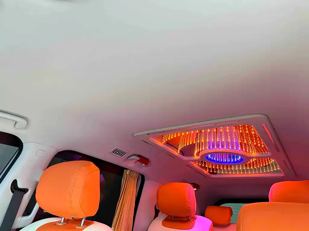 Wuling Xingguang 730 New Energy — фото 6