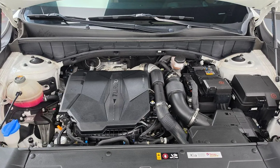 Kia Sorento — фото 9