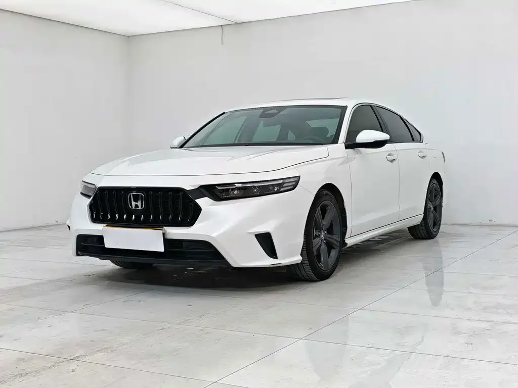 Honda Inspire — фото 1
