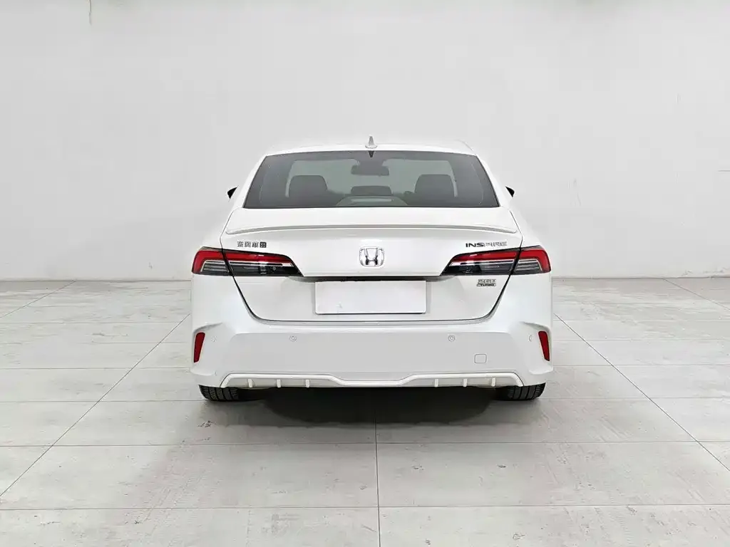 Honda Inspire — фото 4