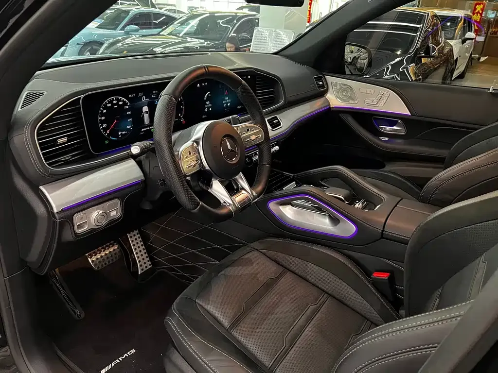 Mercedes-Benz GLE AMG — фото 8
