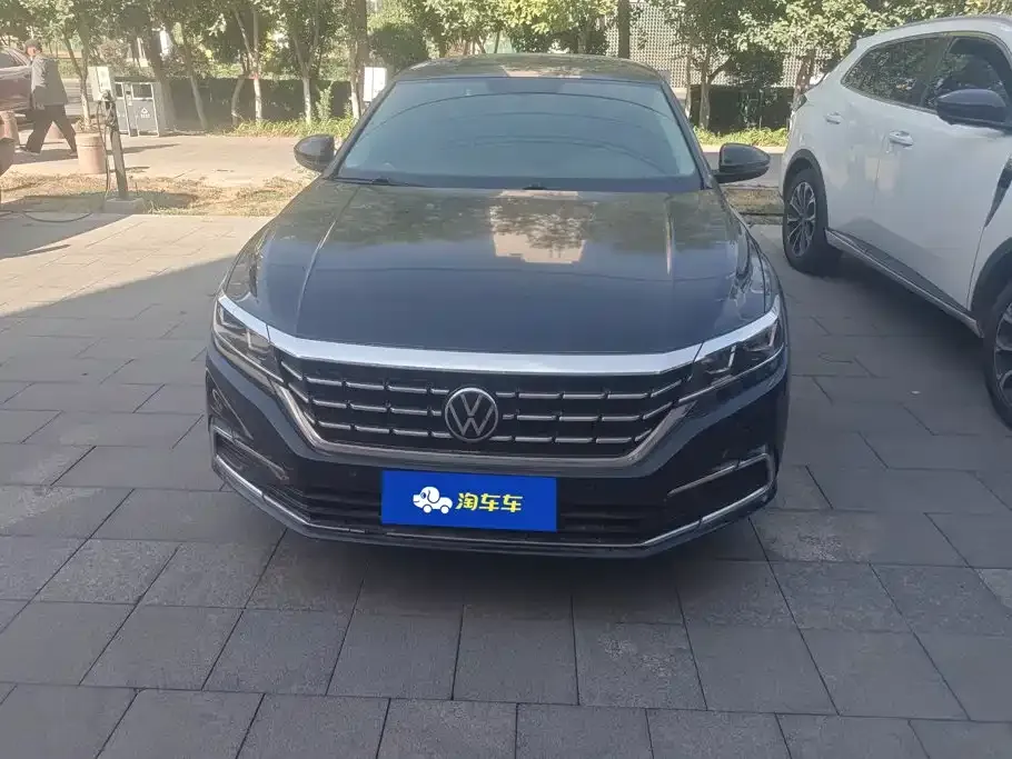Volkswagen Passat — фото 10