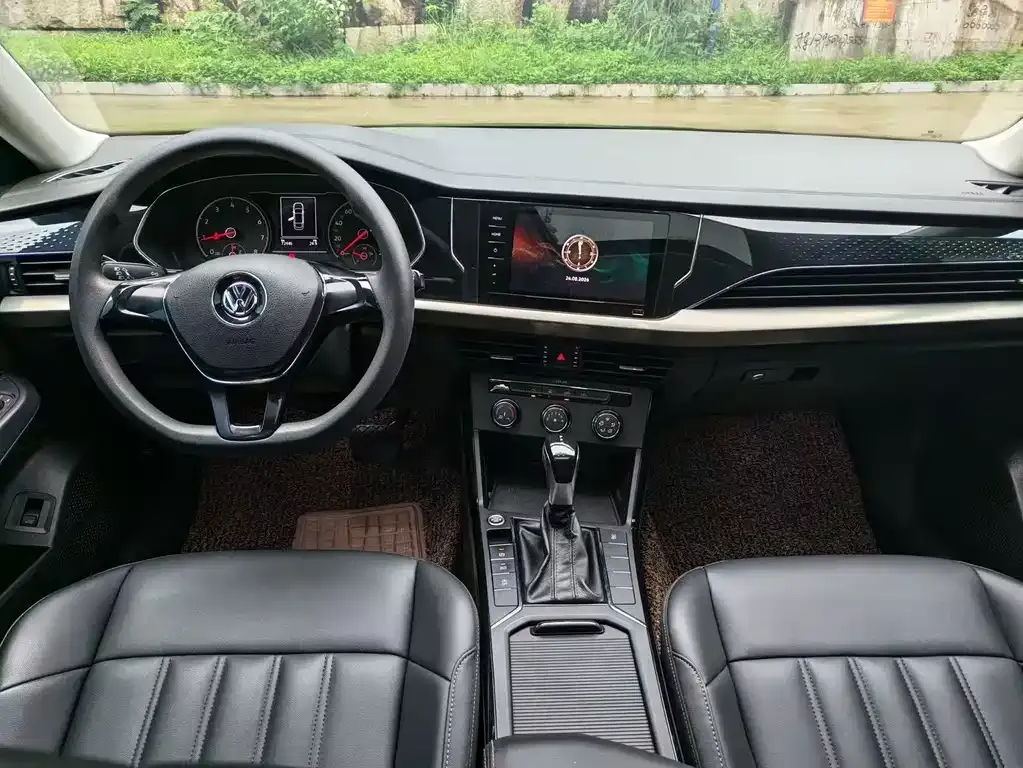 Volkswagen Passat — фото 2
