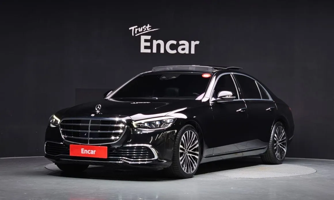 Mercedes-Benz S-Class — фото 1