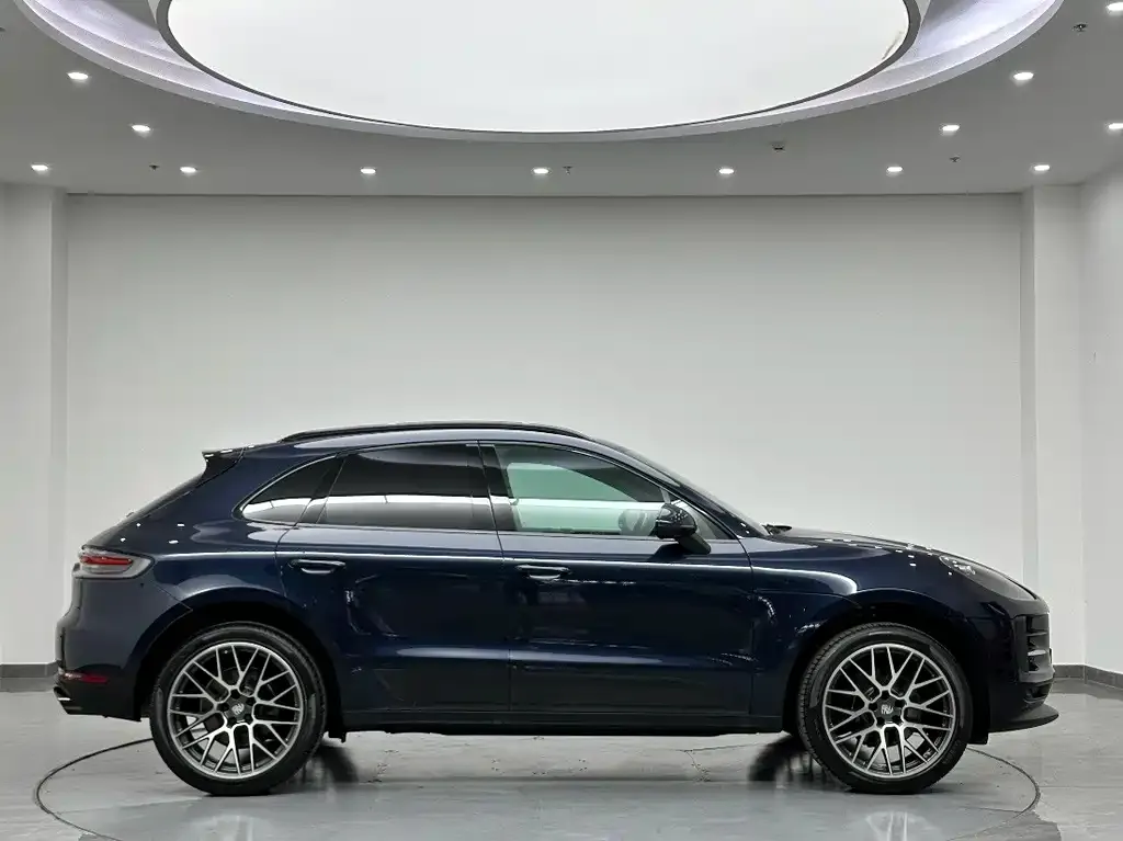 Porsche Macan — фото 8