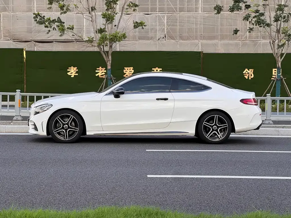 Mercedes-Benz C-Class (Import) — фото 7