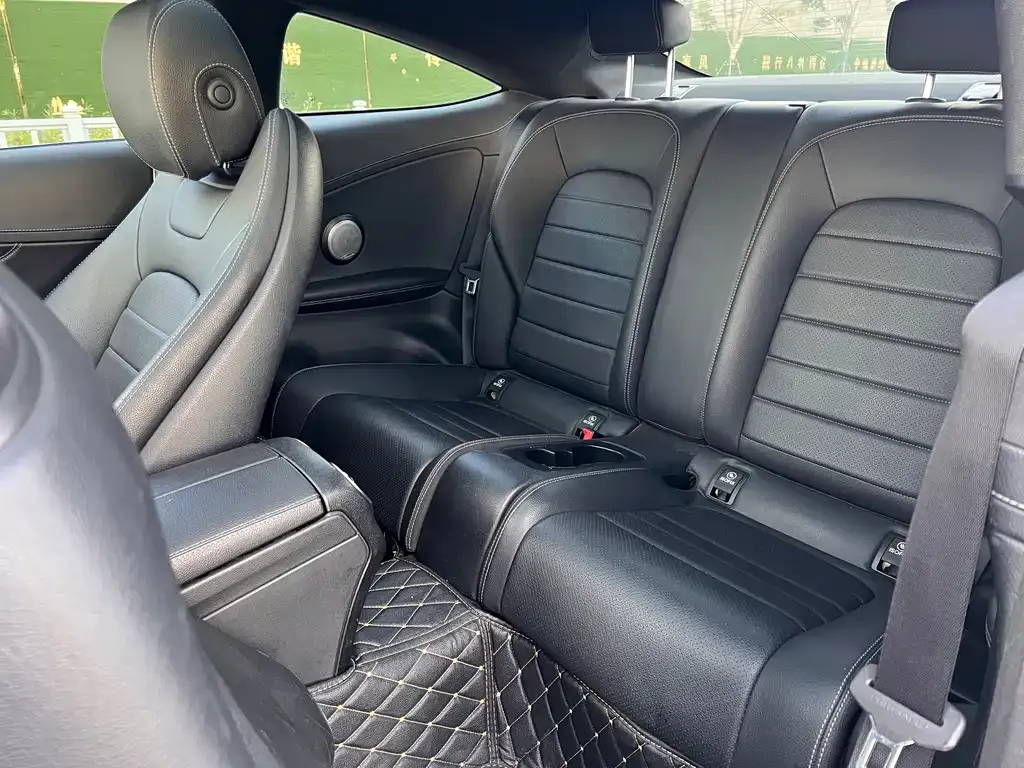 Mercedes-Benz C-Class (Import) — фото 3