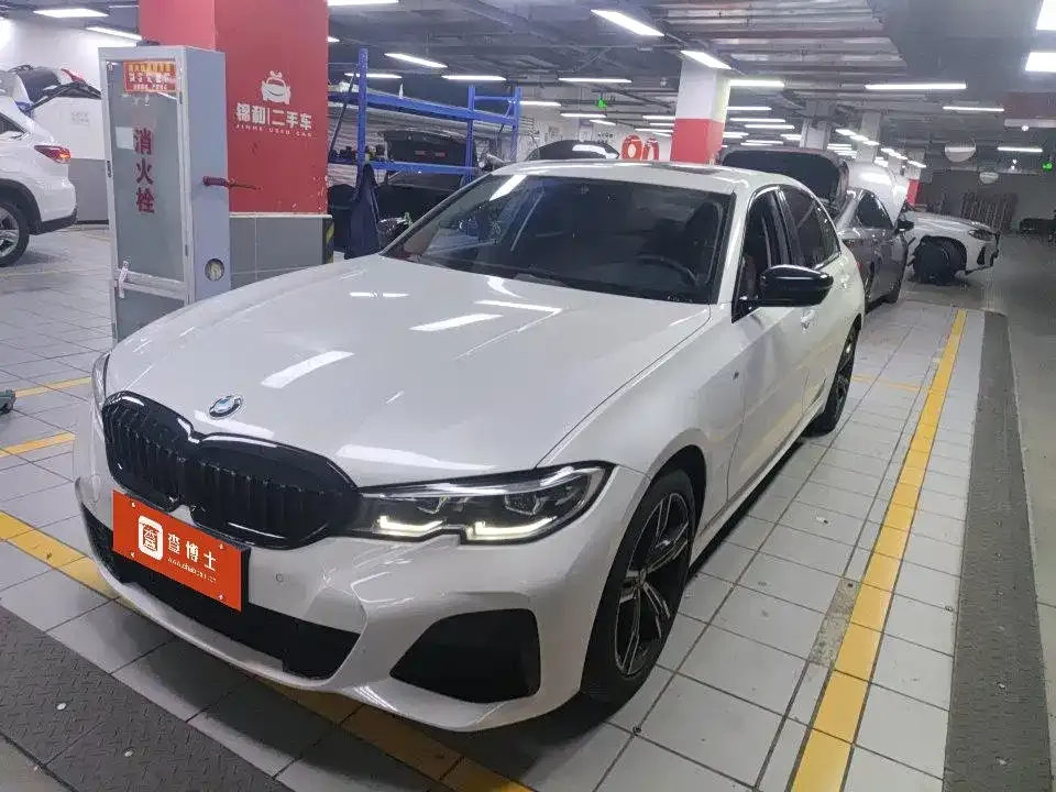 BMW 3 Series — фото 1