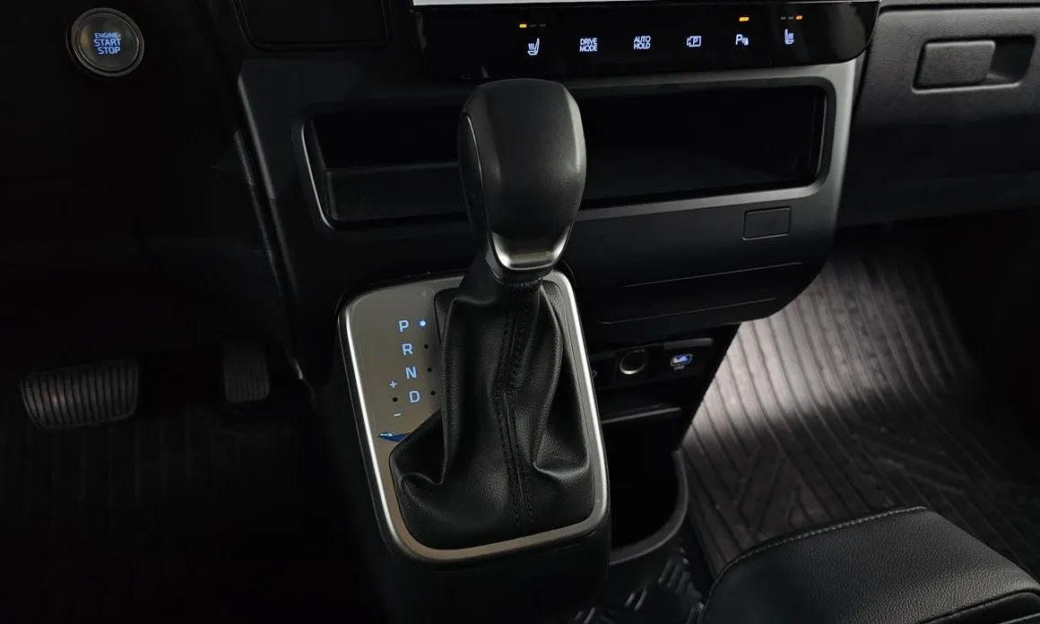 Hyundai Staria — фото 2