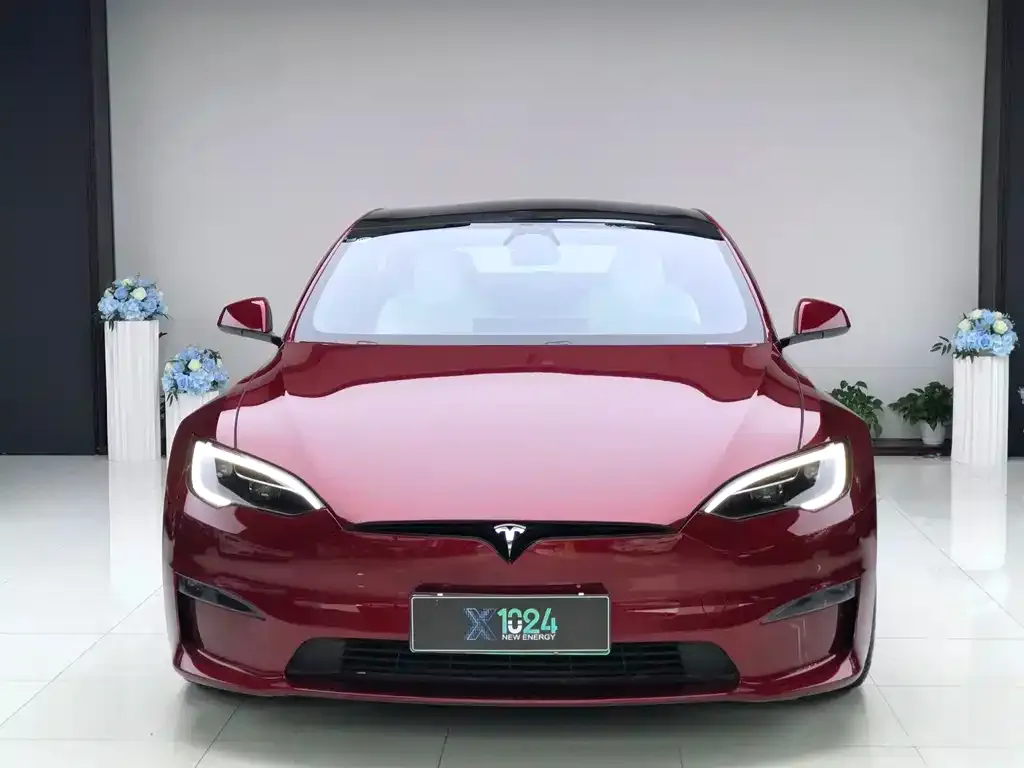 Tesla Model S — фото 4