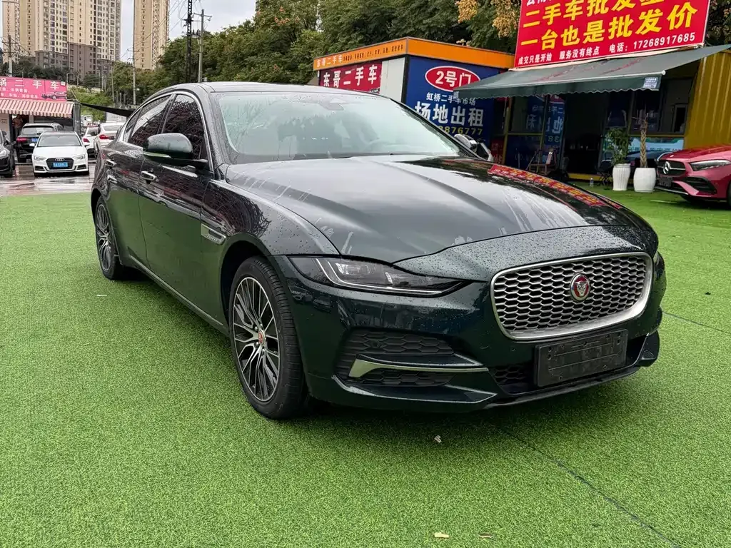 Jaguar XEL — фото 1