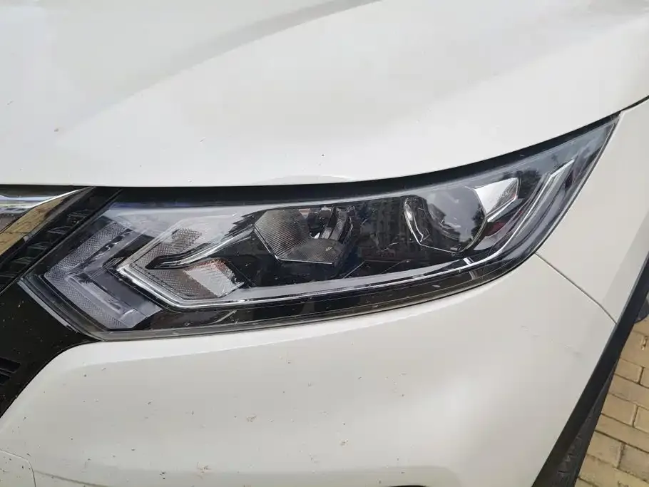 Nissan Qashqai — фото 3