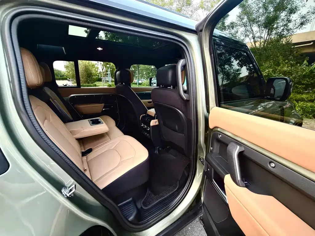 Land Rover Defender — фото 3