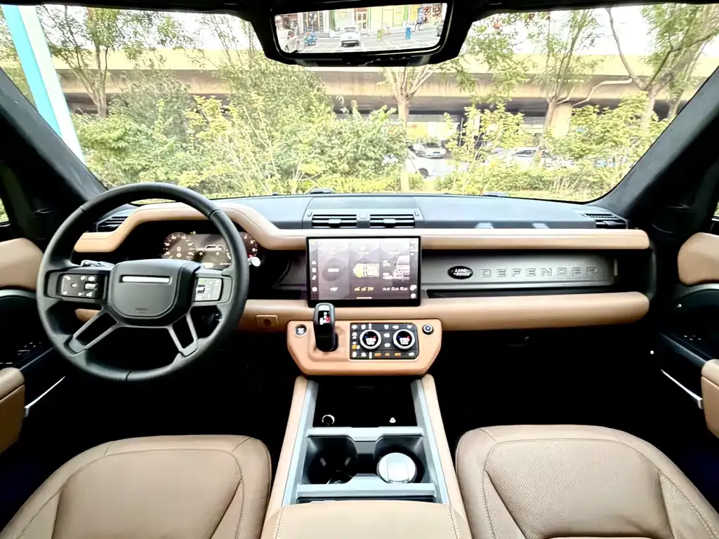 Land Rover Defender — фото 8