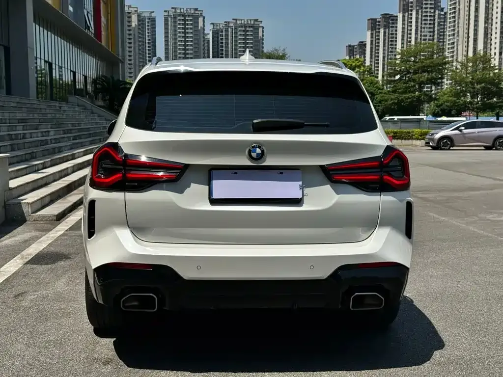 BMW X3 — фото 9