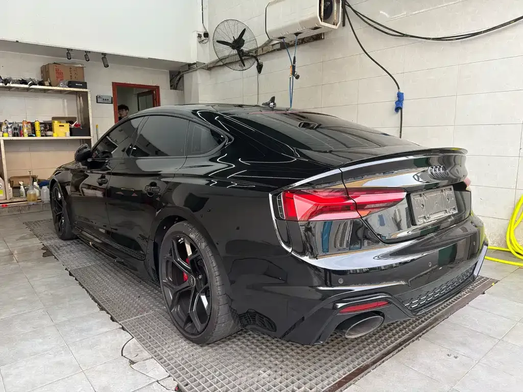 Audi RS 5 — фото 7