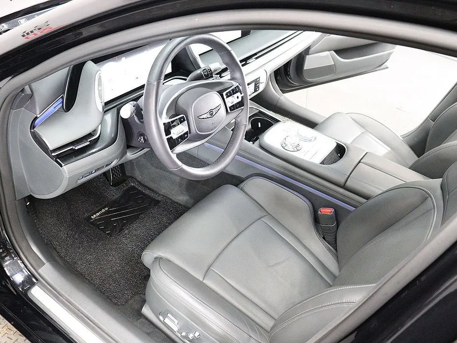 Genesis G90 — фото 10