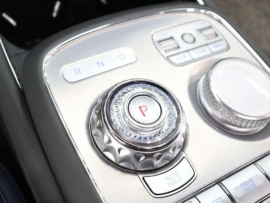 Genesis G90 — фото 3