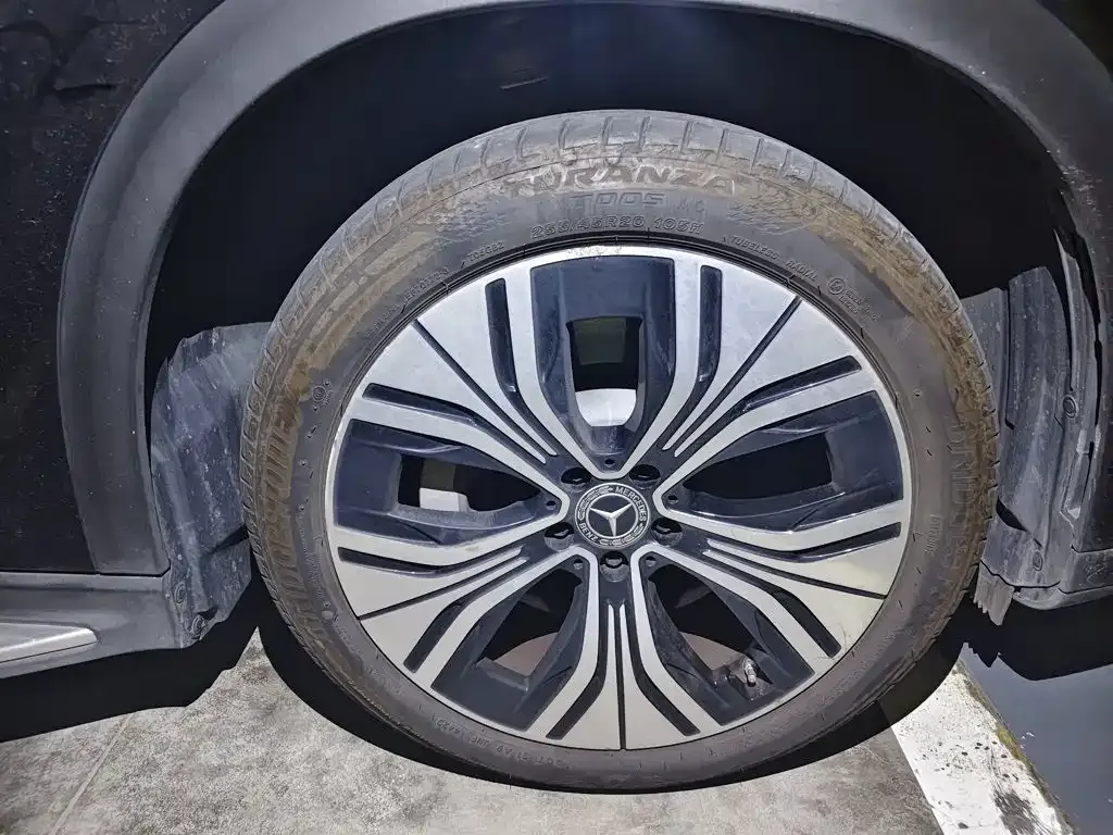 Mercedes-Benz EQE SUV — фото 10