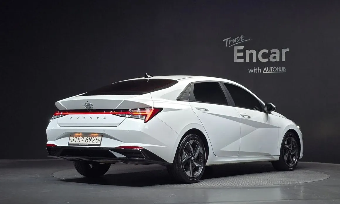 Hyundai AVANTE — фото 5