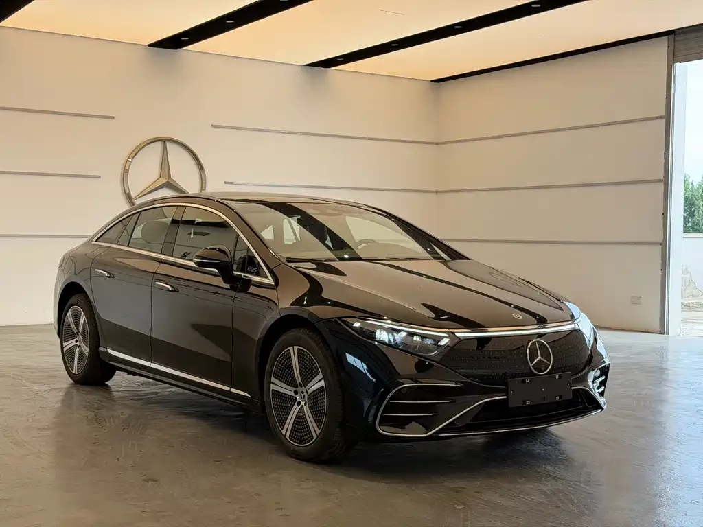 Mercedes-Benz EQS — фото 10