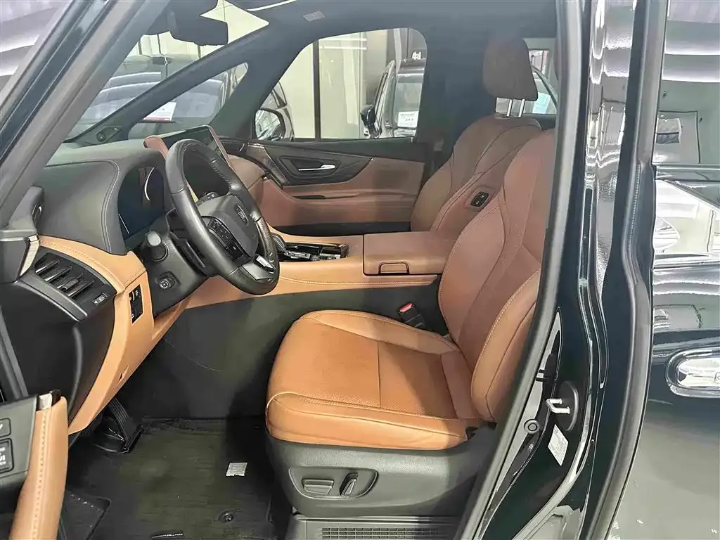 Toyota Vellfire — фото 6