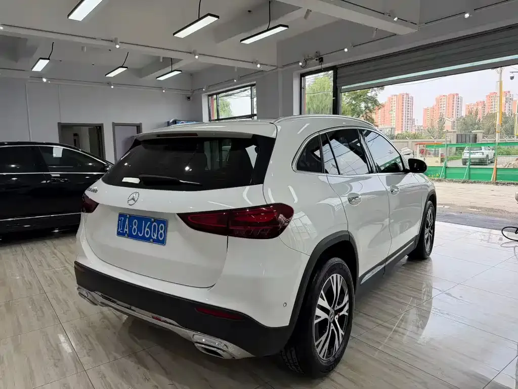 Mercedes-Benz GLA — фото 8