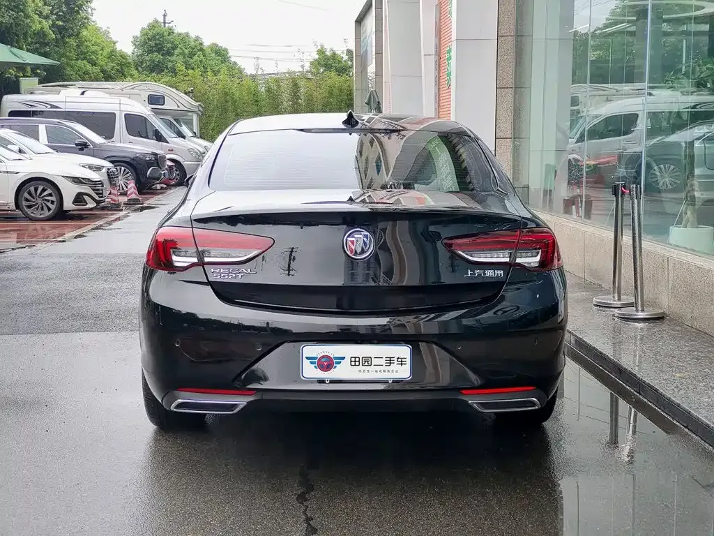 Buick Regal — фото 10