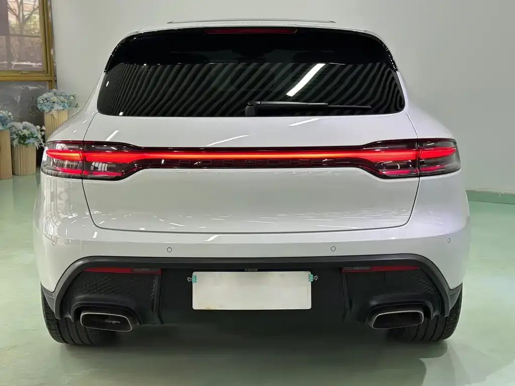Porsche Macan — фото 8